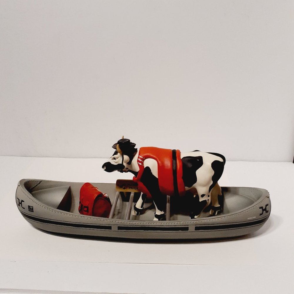 2001 Cow Parade ~ "Moovin' on Down the Mighty Mo" Cow In A Boat Canoe #9138